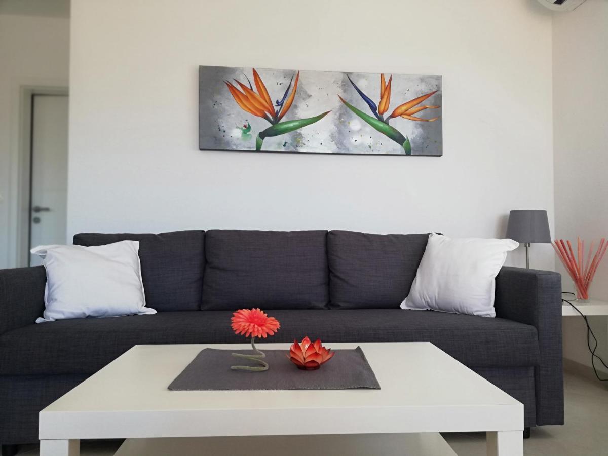 Apartments Oleander Lovrecica-Residence With Pool Esterno foto