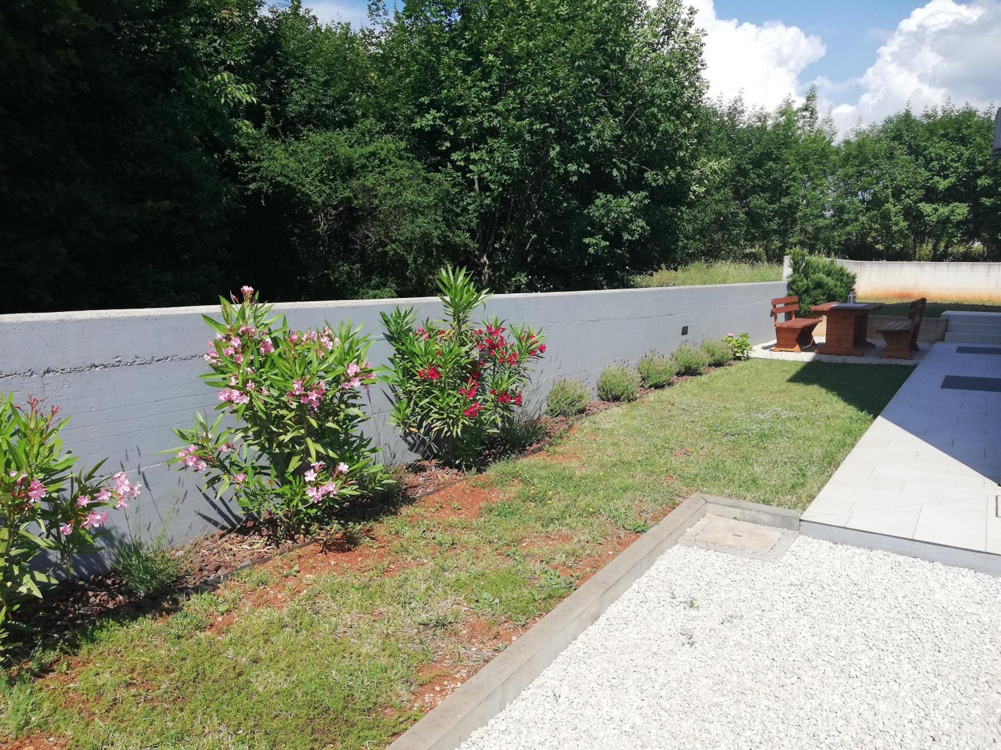 Apartments Oleander Lovrecica-Residence With Pool Esterno foto